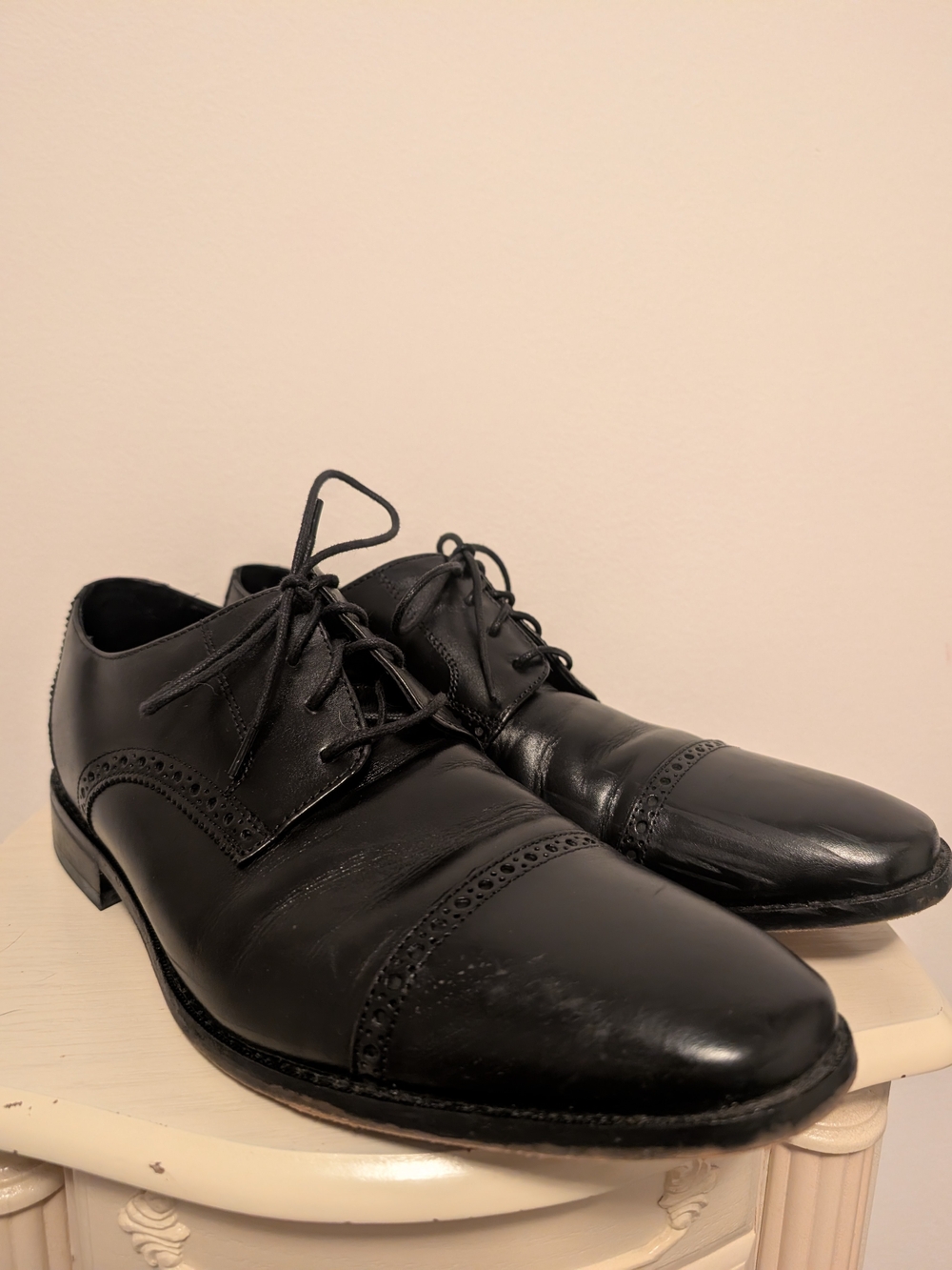 Men's Florsheim Black Leather Cap-Toe Dress Shoes